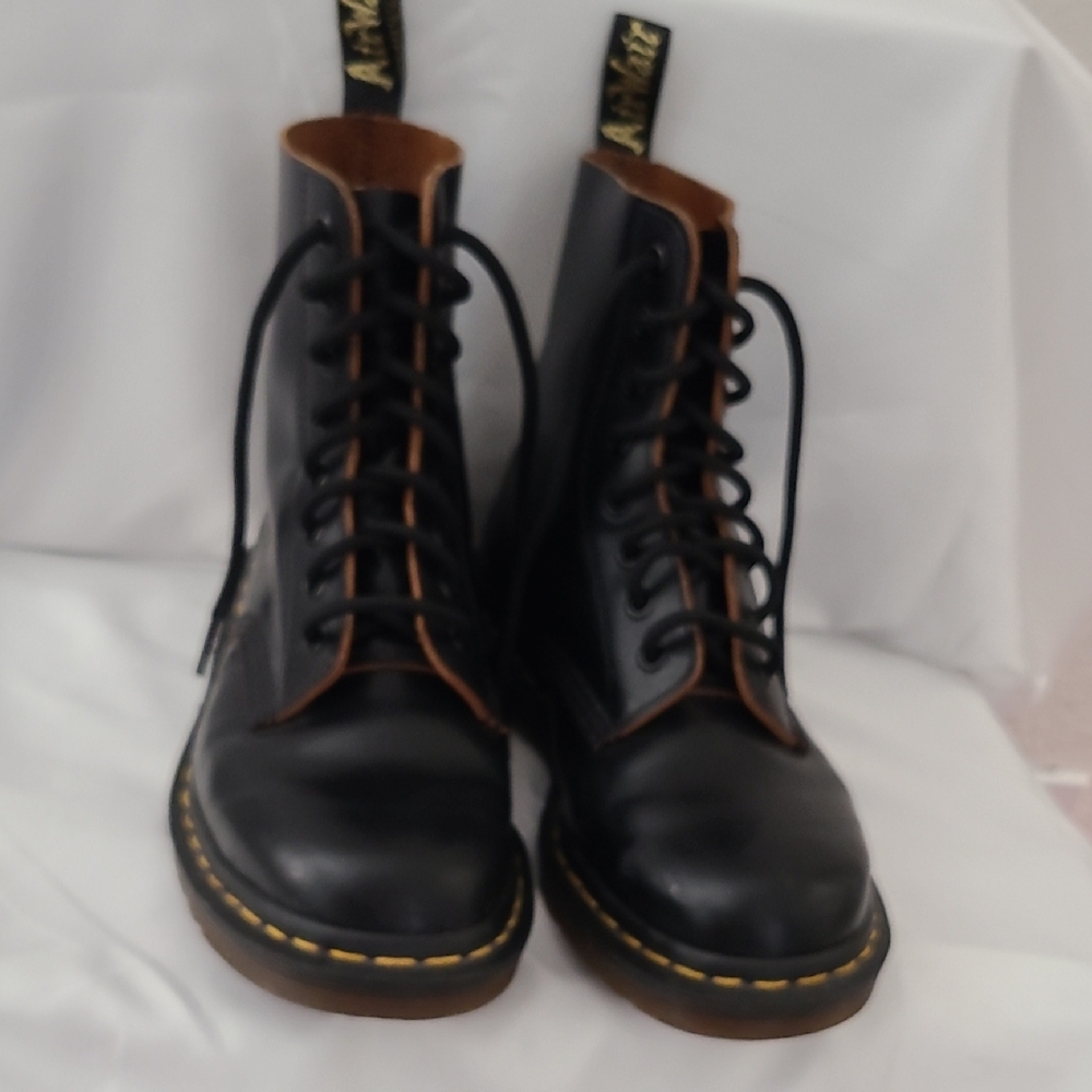 Dr Martens Black MADE IN ENGLAND Combat Boots, US 7 / UK5